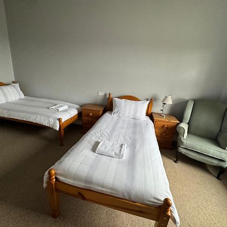 The Elms Guest House Bristol Filton Eksteriør bilde