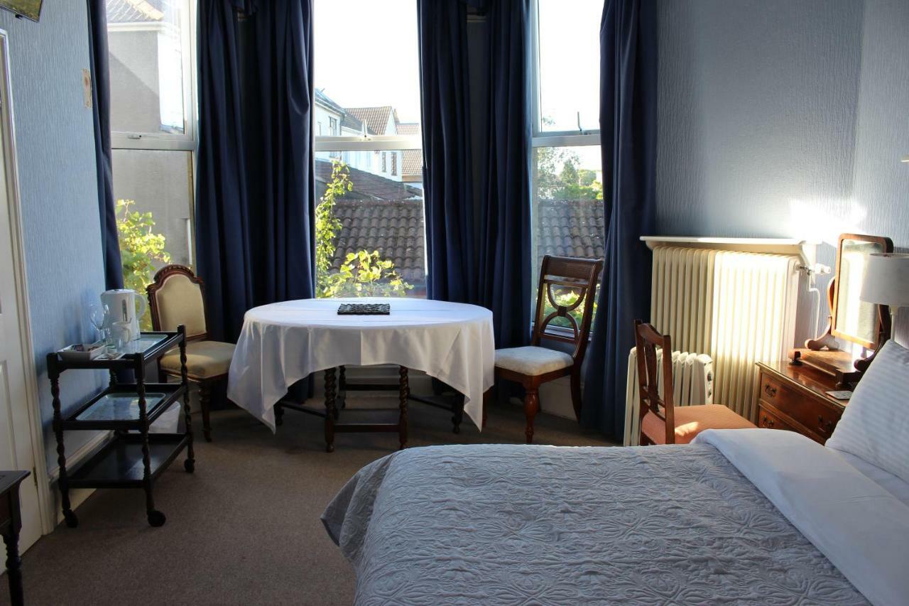 The Elms Guest House Bristol Filton Eksteriør bilde